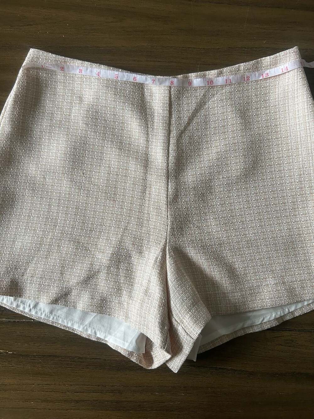 Gilli Beige/Cream Tailored Shorts - Picture 7 of 8